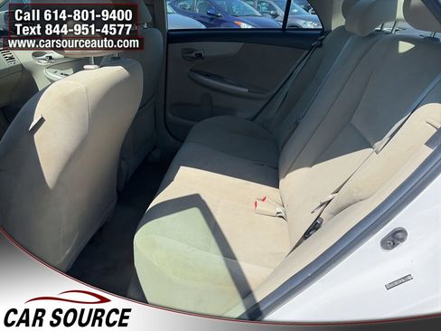 Used 2011 Toyota Corolla LE image 21