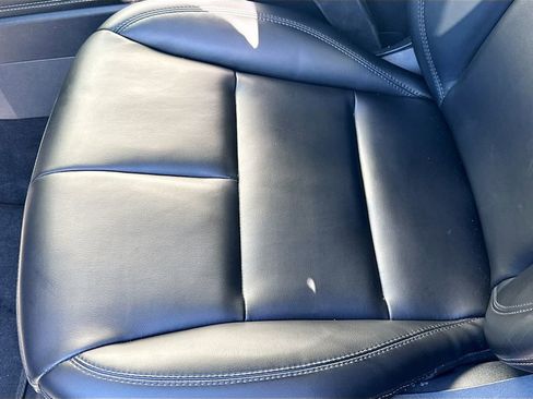 Used 2023 Lincoln Corsair AWD image 23