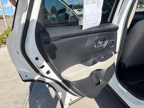 Used 2024 Honda HR-V EX-L image 16