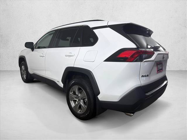 Used 2024 Toyota RAV4 LE AWD/4WD image 5