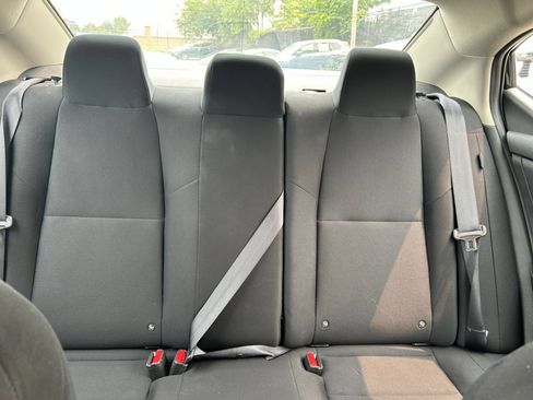 Used 2025 Nissan Sentra S FWD image 33