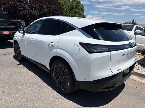 Used 2025 Nissan Murano Platinum w/ Cargo Package AWD/4WD image 13