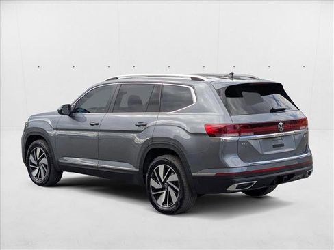 New 2025 Volkswagen Atlas SEL image 9