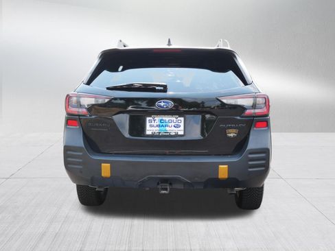 Used 2022 Subaru Outback Wilderness AWD/4WD image 6