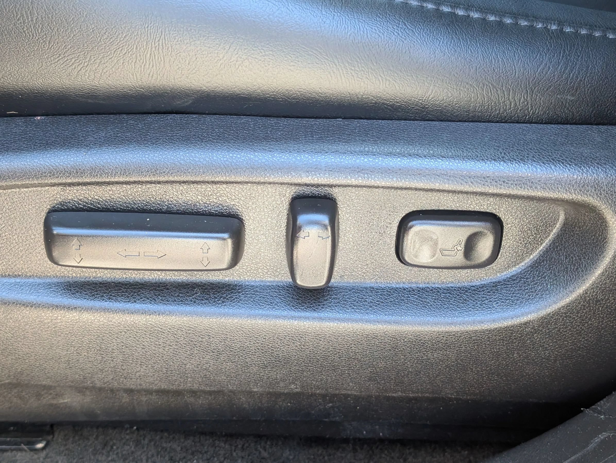 Used 2014 Acura MDX FWD image 19