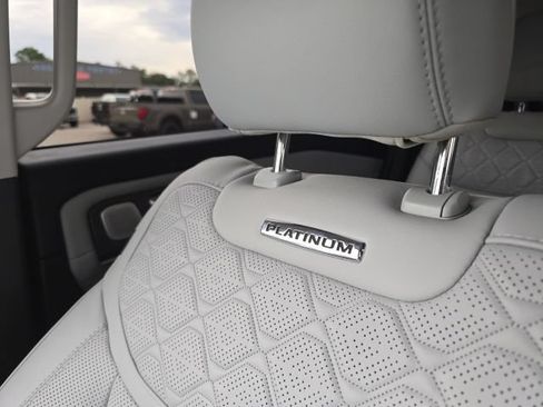 Used 2025 Ford Explorer Platinum w/ Ultimate Package RWD image 15