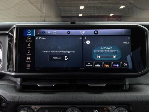 Used 2025 Jeep Wrangler Unlimited Sport AWD/4WD image 25