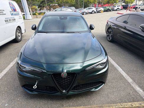 Used 2020 Alfa Romeo Giulia w/ Nero Edizione RWD image 2