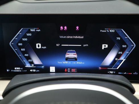 Certified 2024 BMW X7 M60i w/ Executive Package image 36