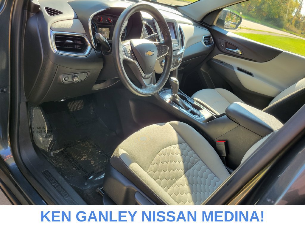 Used 2020 Chevrolet Equinox LS FWD image 24
