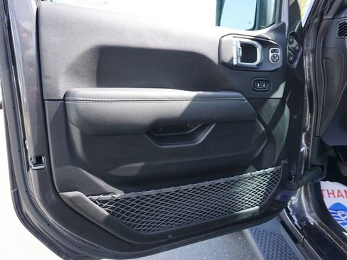 Used 2022 Jeep Wrangler Unlimited Sahara w/ LED Lighting Group image 14