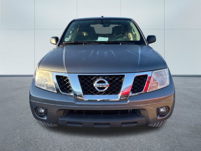 Used 2016 Nissan Frontier SV w/ SV Value Truck Package AWD/4WD image 6