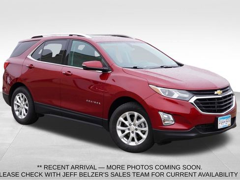 Used 2018 Chevrolet Equinox LT w/ Sun & Infotainment Package AWD/4WD image 1