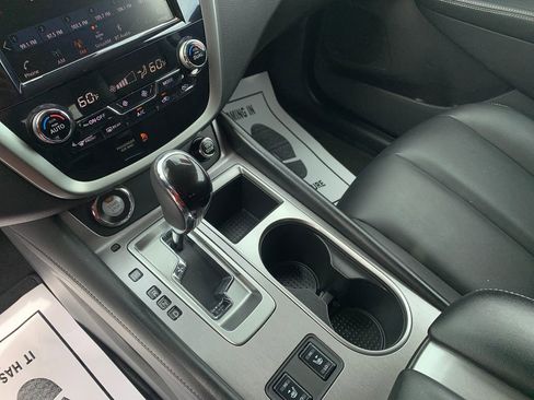 Used 2024 Nissan Murano SV w/ SV Midnight Edition Package FWD image 14