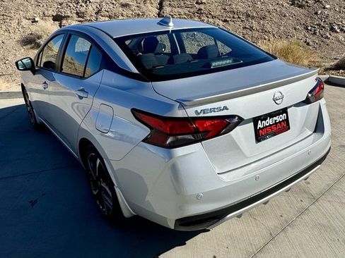 New 2025 Nissan Versa SR w/ Trunk Package image 6