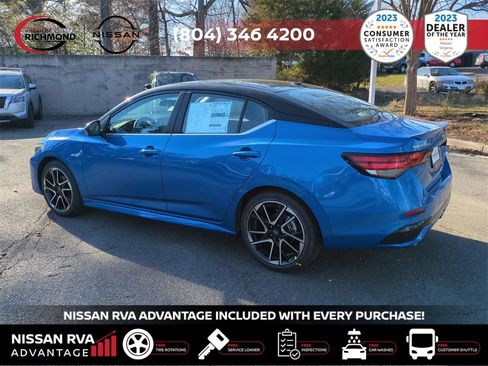 New 2025 Nissan Sentra SR w/ SR Premium Package image 7