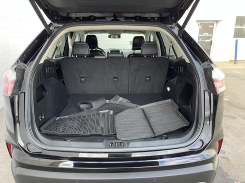 Used 2024 Ford Edge SEL w/ Convenience Package image 19