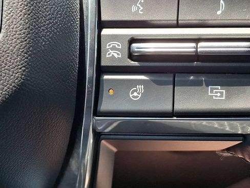 Used 2025 GMC Terrain Elevation AWD/4WD image 25