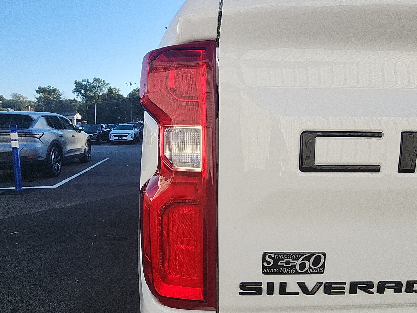 New 2026 Chevrolet Silverado 1500 RST w/ Z71 Off-Road Package AWD/4WD image 13
