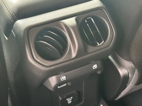 Used 2024 Jeep Wrangler Unlimited Rubicon 392 AWD/4WD image 16