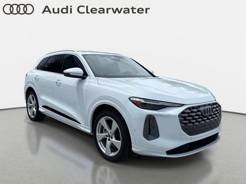 New 2025 Audi Q5 Prestige image 6