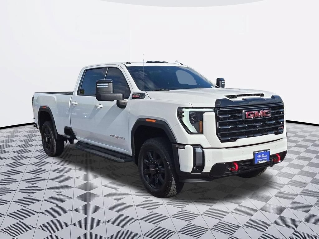 Used 2024 GMC Sierra 3500 AT4 w/ Technology Package AWD/4WD image 8