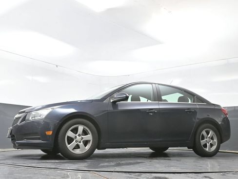 Used 2014 Chevrolet Cruze LT FWD image 27
