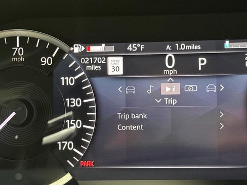 Used 2022 Land Rover Range Rover Velar R-Dynamic S image 14