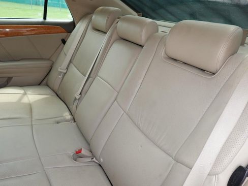 Used 2007 Toyota Avalon Limited FWD image 19
