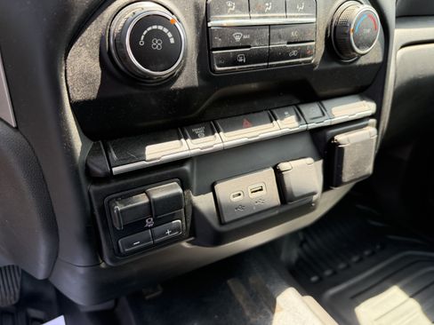 Used 2022 Chevrolet Silverado 3500 W/T w/ WT Fleet Convenience Package AWD/4WD image 27