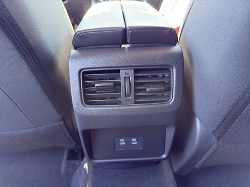 New 2026 Nissan Rogue SV AWD/4WD image 31