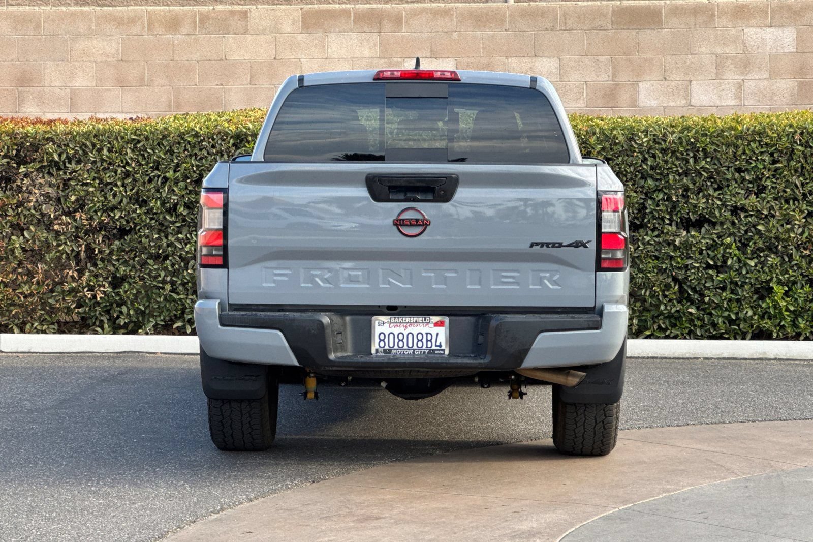 Used 2024 Nissan Frontier PRO-4X w/ Off-Road Protection Package AWD/4WD image 5