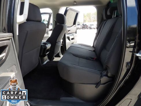 Used 2022 Toyota Tundra SR5 w/ SR5 Convenience Package image 34