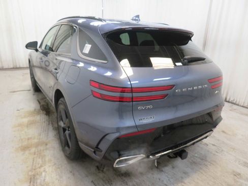 New 2026 Genesis GV70 3.5T Sport Prestige image 4