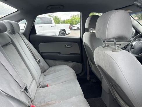 Used 2009 Hyundai Elantra GLS FWD image 11