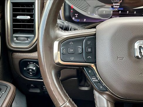 Used 2025 RAM 1500 Limited AWD/4WD image 14