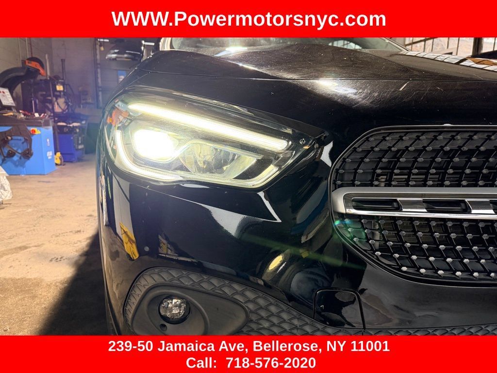 Used 2021 Mercedes-Benz GLA 250 4MATIC w/ Premium Package image 8