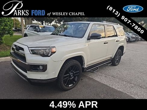Used 2019 Toyota 4Runner Limited AWD/4WD image 3