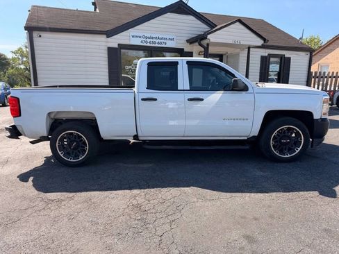 Used 2018 Chevrolet Silverado 1500 W/T w/ Trailering Package RWD image 5