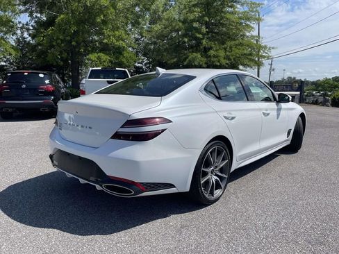 Used 2025 Genesis G70 2.5T RWD image 3