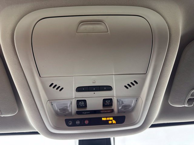 Used 2020 GMC Acadia Denali w/ Technology Package AWD/4WD image 15