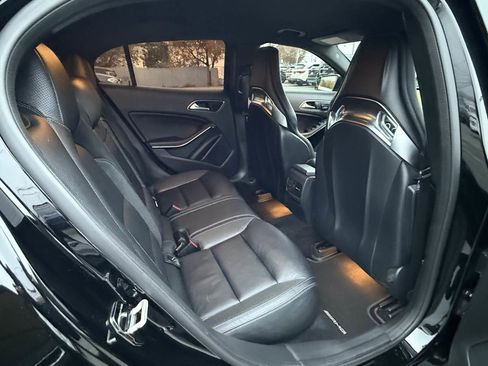 Used 2015 Mercedes-Benz GLA 45 AMG 4MATIC image 10