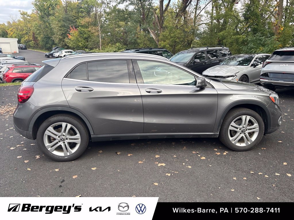 Used 2019 Mercedes-Benz GLA 250 4MATIC image 10