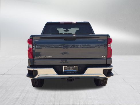 Certified 2021 Chevrolet Silverado 1500 LT AWD/4WD image 5