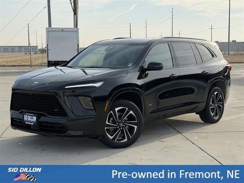 Certified 2025 Buick Enclave Sport Touring w/ Power Package AWD/4WD image 1