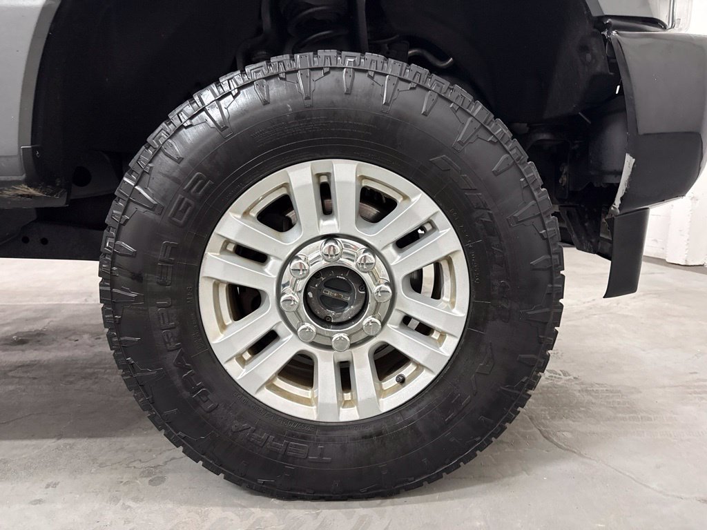 Used 2019 Ford F250 XLT w/ Snow Plow Prep Package AWD/4WD image 44