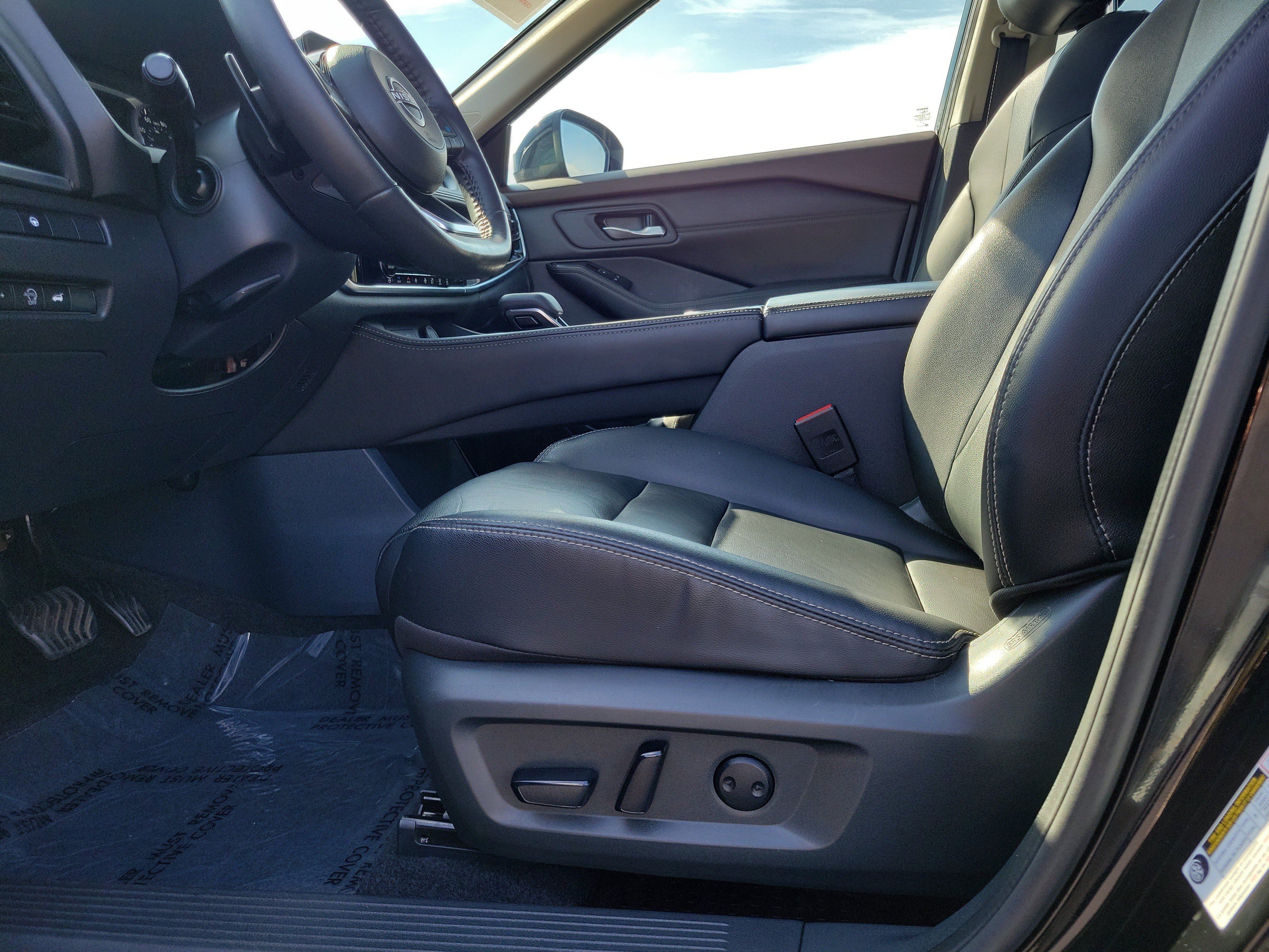 Certified 2023 Nissan Rogue SL w/ SL Premium Package AWD/4WD image 16