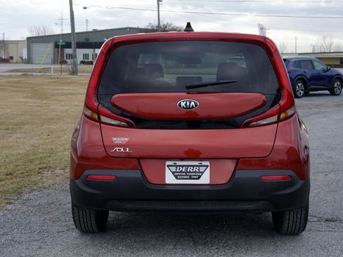 Used 2021 Kia Soul LX image 18