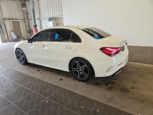 Used 2019 Mercedes-Benz A 220 image 10