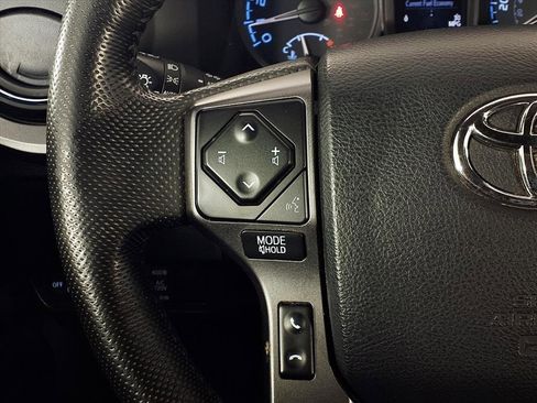 Used 2023 Toyota Tacoma TRD Off-Road image 19